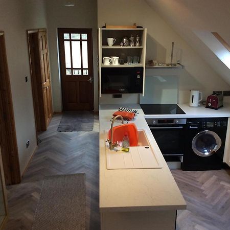 2 Bedroom Furnished Apartment In A Rural Position Stone  Luaran gambar