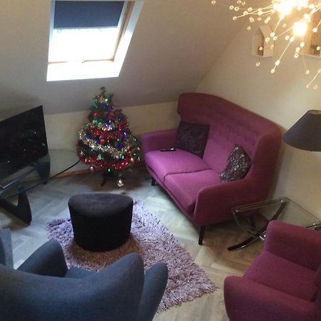 2 Bedroom Furnished Apartment In A Rural Position Stone  Luaran gambar